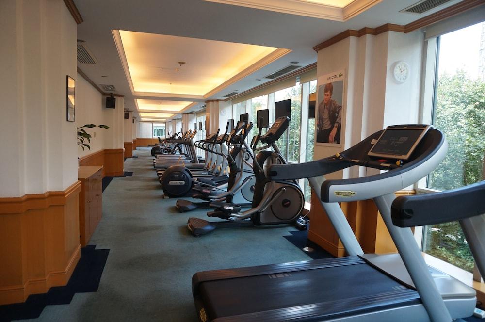 Hotel Hengshan Garden 5*